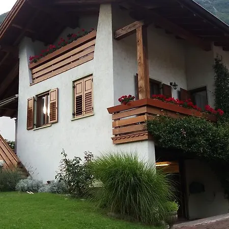 Apartment La Casa Del Gelsomino Ospedaletto (Trentino Alto Adige)
